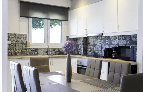 Talos Luxury Suites - Photo 70