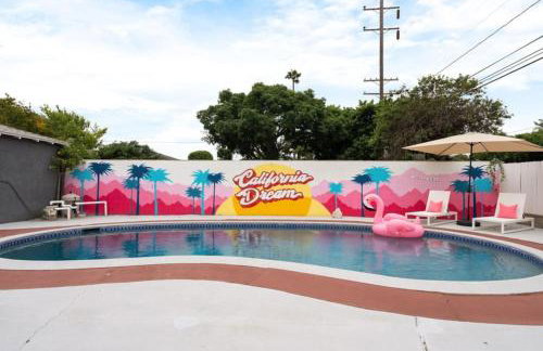 Stunning Retro Beach Oasis, Dual Living, Pool - Foto 47