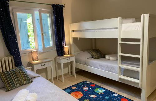 Spacious villa in Tourrettes-sur-Loup with Private Lake access Sleep 16 - Foto 33