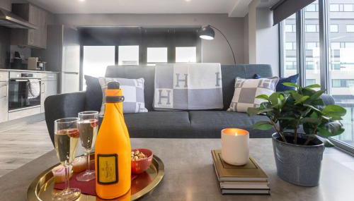 Stunning Liverpool Dockside Apt by City SuperHost - Foto 3