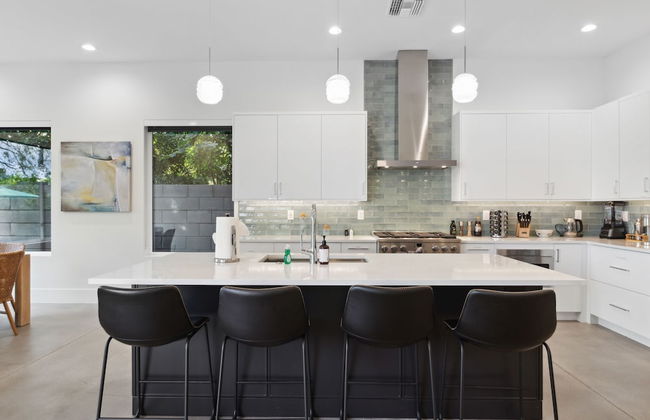 Desert Blue Rose with Pool - Photo 7