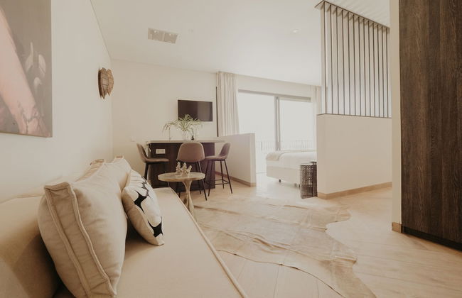 Comfy Studios Hotel - Photo 19