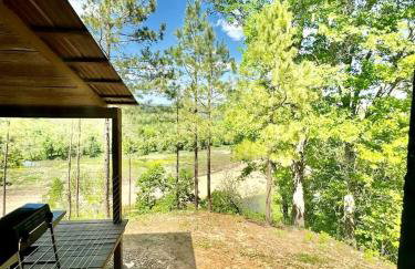 Tranquil Riverfront Cabin Retreat with Wildlife, Trails & Open Skies in Tahlequah, Oklahoma - Foto 67