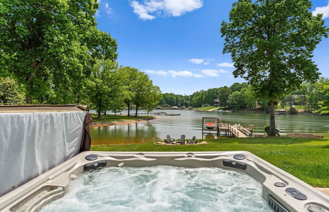 Kool Breeze by Avantstay Boat Ramp Hot Tub - Foto 1