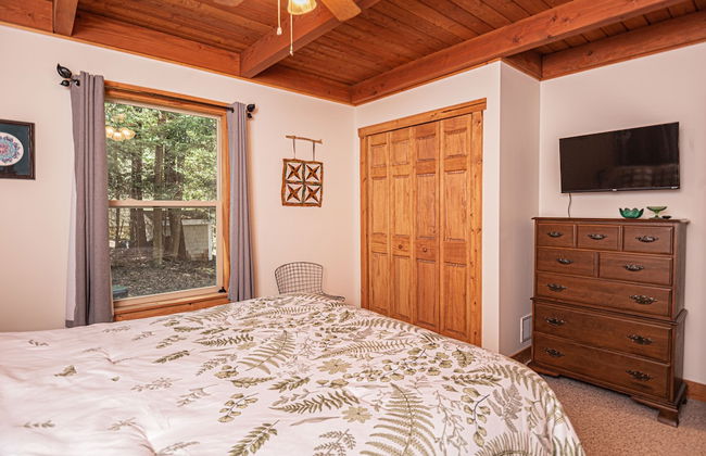 Maplewood Cottage - Photo 5