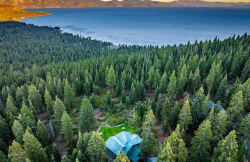 Luxury Tahoe Vacation Rental with HotTub & Lake Views - Foto 35