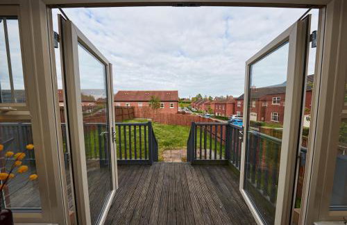 Spacious Home For Contractors,Families,Groups, Sleeps 10, Free Parking - Foto 23