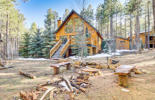 Family-Friendly Cabin with Fire Pit in Forest Lakes - Foto 1