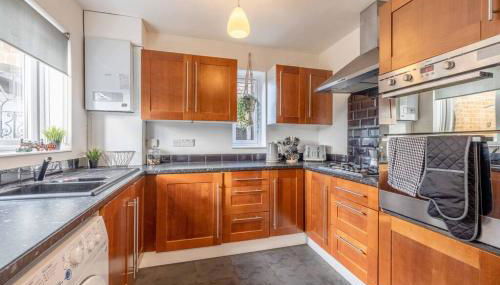 COSY HOME NEAR DORNEY, WINDSOR & Free Parking - By Tempstay - Foto 2