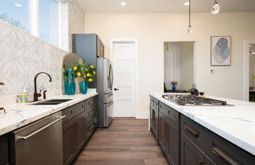 Rodeo Special! 4BR Luxury, Houston Rooftop Views - Foto 9