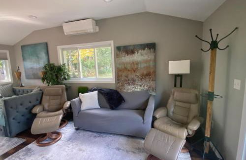 Cozy en suite with high ceilings - Foto 18