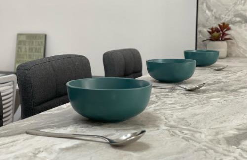 Slick Space for a Standish Stay - Photo 18