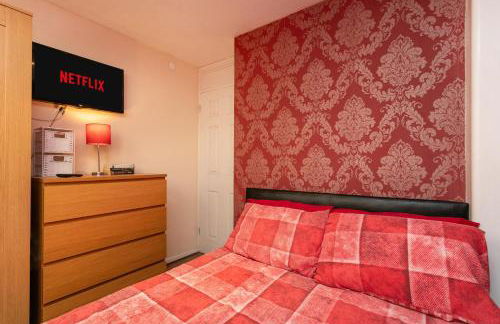 City Centre - Next to Hilton Hotel - Victoria Centre 2 Bedrooms Apartments - Close to Theatre Royal - in Victoria Centre Shopping Centre - 24 Hours Access - Parking Cars or Vans from Five Pounds a Day - Onsite Parking from Ten Pounds a Day - Foto 73