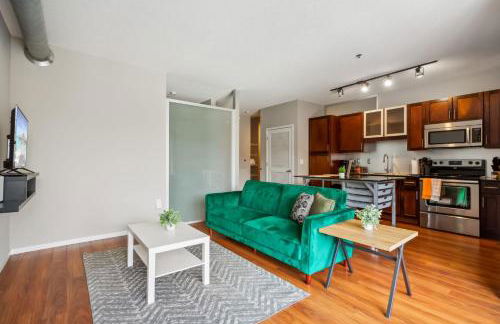 CozySuites 2BR Mill District with pool, gym #02 - Foto 7