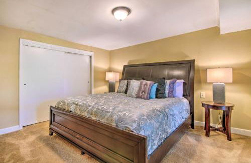 Charming Farm Cottage with Fire Pit and Grill! - Foto 16