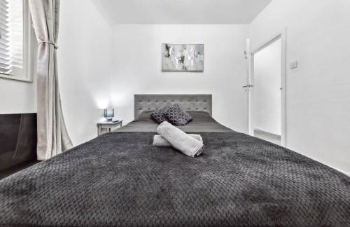 2-Bed House, Bromley, Free Parking, 30 min to Central London - Sleeps 6 - Foto 18