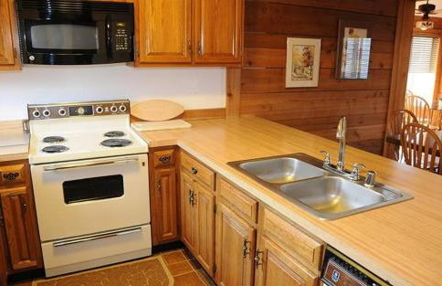 Seven Springs Swiss Mountain 3 Bedroom Standard Condo, Sleeps 8! condo - Photo 12