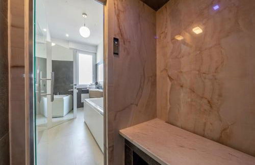 [Via Indipendenza] – Attico di lusso con Piscina - Photo 34