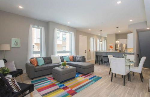 PRISTINE 3 bdrm - Garage Parking - Close to UPENN - Foto 1