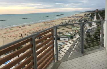 Appartamento mozzafiato fronte mare - Foto 4