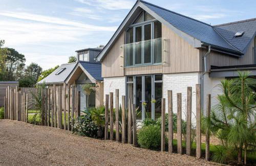 The Salt House - Luxury Home with Pool & Hot Tub - Foto 14