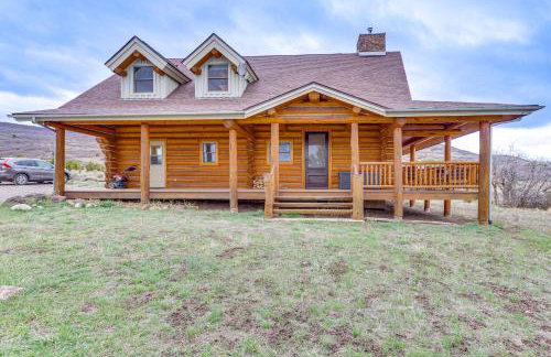 Spacious Rifle Cabin w/ Deck + Mountain Views! - Foto 27