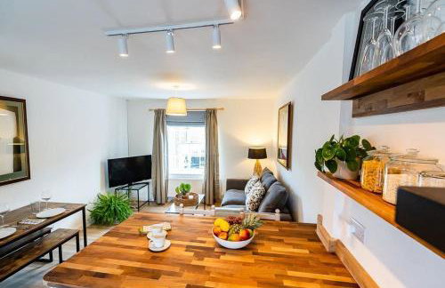 1 Bedroom (+sofa bed) Flat in Ilminster, Somerset - Foto 3