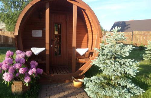 Dom drewniany na Kaszubach, rzeka, las, pola, niedaleko jeziora - Foto 14