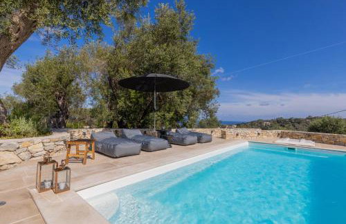 Entire Filitsa's Stonehouse in Paxos with pool - Foto 13