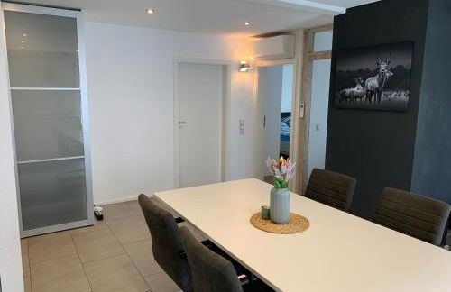 FeWo Lina - Komfortwohnung mit Badewanne, Kamin & Klima - Foto 7