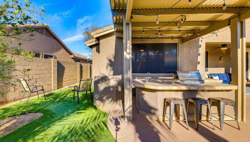 Hot Tub and Heated Pool Home in Estrella Mtn Ranch - Foto 2