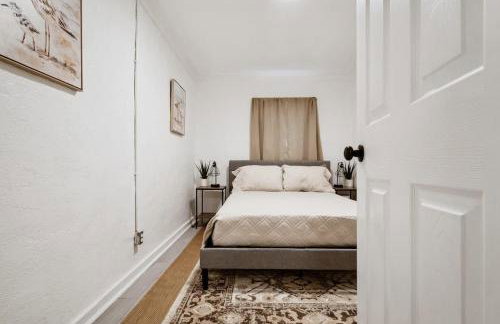 Pensacola Pad 1BR 1BA Modern - Foto 29