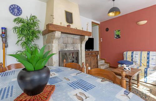 Charming Home with Orchard - Foto 36