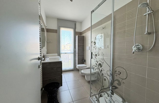 Modern and Peaceful Apartment With Balcony - Foto 22