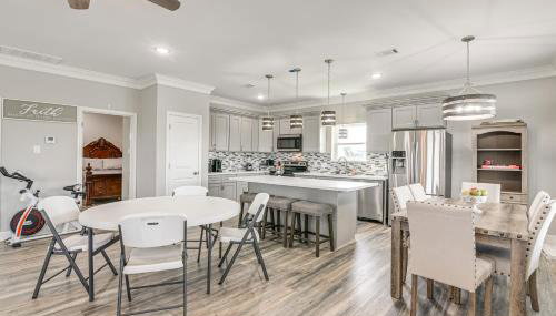 Group Getaway 1 Mi to Galveston Island State Park! - Foto 3