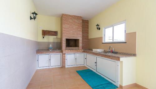 Casa Agrela by Rent2U, Lda Swimming Pool & Jacuzzi - Foto 3