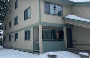 McCall Mountain Getaway - Pet Friendly - Photo 25