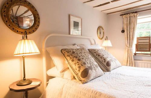 Spadgers, a flax workers cottage next to fields in a Medieval Village - Foto 11