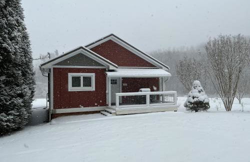 The Farmhouse at Wolfehaven - Foto 27