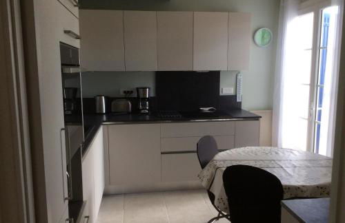 VILLA MIREILLE CALME ARBOREE PISCINE SANS VIS A VIS SECURISEE - Foto 25