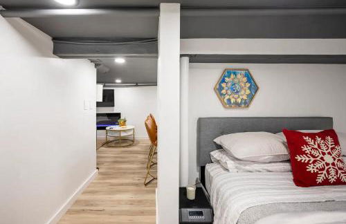 Romantic Hideout 1Bedroom Lower Level - Foto 17