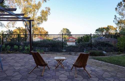 Hilltop Escape in Carmel Valley - Photo 5