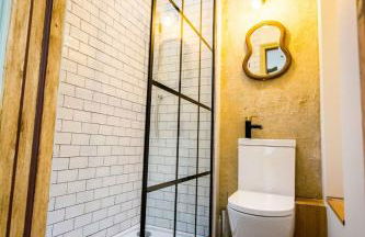 Stylish loft apartment - The Sail Loft - Photo 10