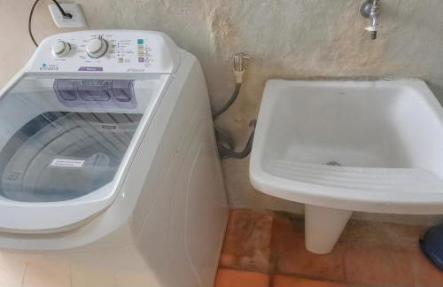 Casa Temporada Ubatuba perto da praia, check-in e out flexíveis com 5 vagas na garagem, wifi, churrasqueira - Foto 28