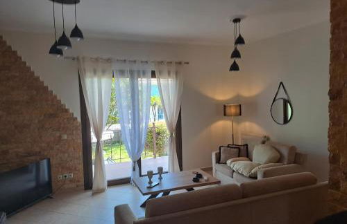 ΠΑΡΑΔΟΣΙΑΚΗ Κατοικία ΛΑΖΑΡΑΤΑ - Photo 34