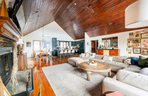 Mountain View Chalet Ski, Hot Tub, Firepit, Games - Foto 52