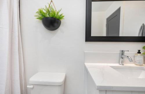 Mid Century Modern Boise-River Bungalow w/ Hot Tub - Foto 20