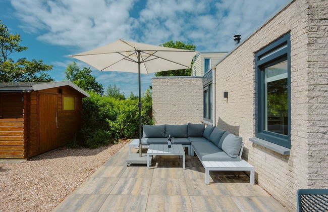 Attractively Furnished Bungalow is Located 1.5 km From the Ouddorp Beach - Foto 21