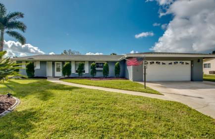 CoralVilla Seafan - prime location, with pool and canoes - Foto 39