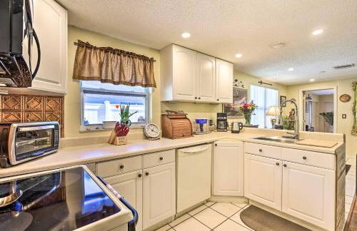 Unique Nokomis Home about 2 Mi to Beach Access! - Foto 9